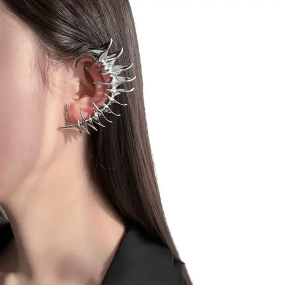 Vitaly Steel Earcuff- Jewellery - Picture 4 of 4